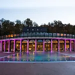 ホテル Les Violettes &