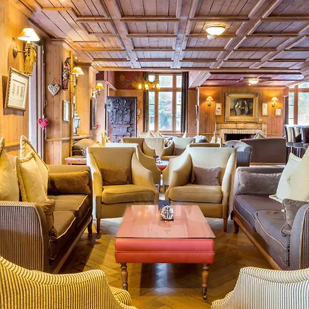 Les Violettes & Hotel 4*