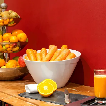 Les Violettes & Отель Юнгхольц