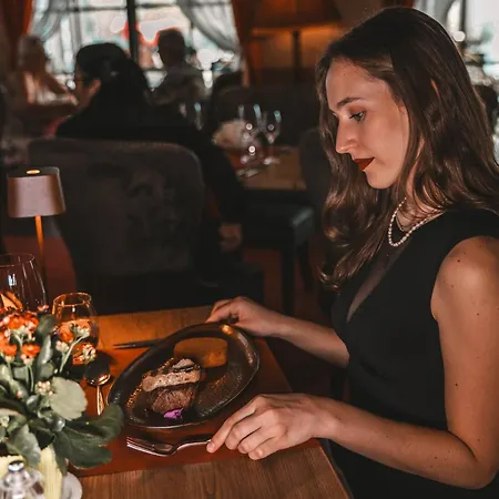 Hotel Les Violettes &