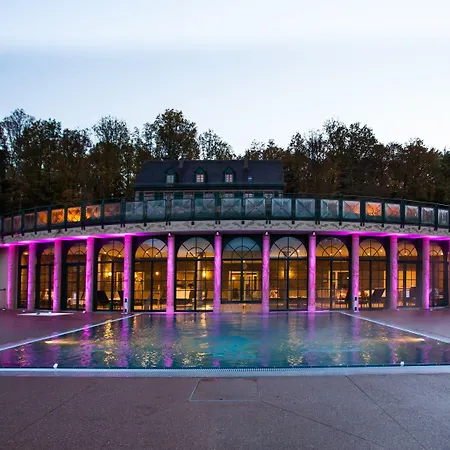 Отель Les Violettes &