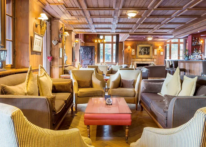 Les Violettes & Hotel 4*