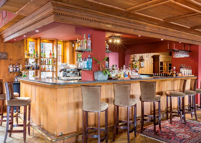 Hotel Les Violettes & 4*